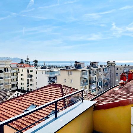Centro Immobiliare Flagships Apartments サンレモ エクステリア 写真